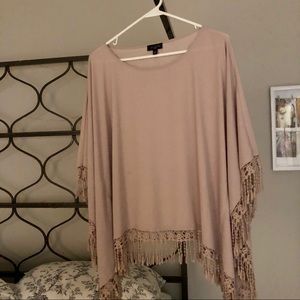 Flowing mauve blouse with fringe